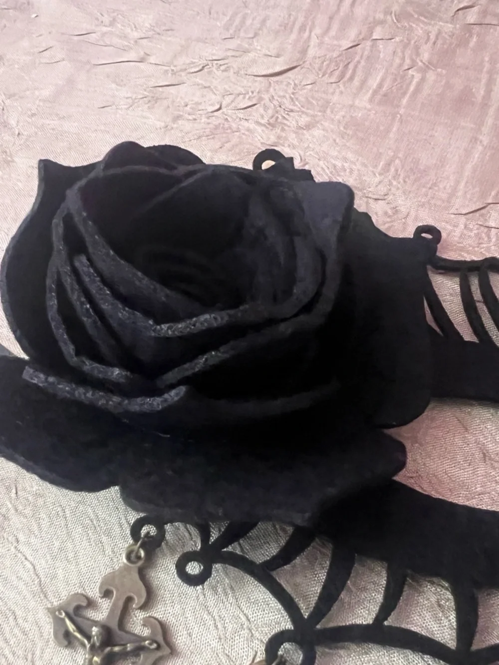 NWOT Gothic Black Rose Masquerade Mask Cross Charm Victorian Vampire Halloween